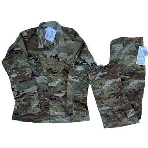 Men's Camouflage Fatigues Combat Coat And Pants Insect Shield NWT Medium Long